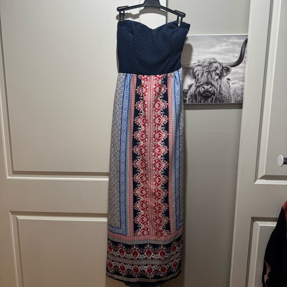 Strapless dress